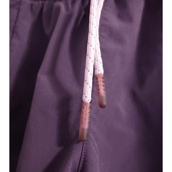 Athleta Girl purple shorts sz L 12 drawstrings side back packets wine elastic - Picture 4 of 6
